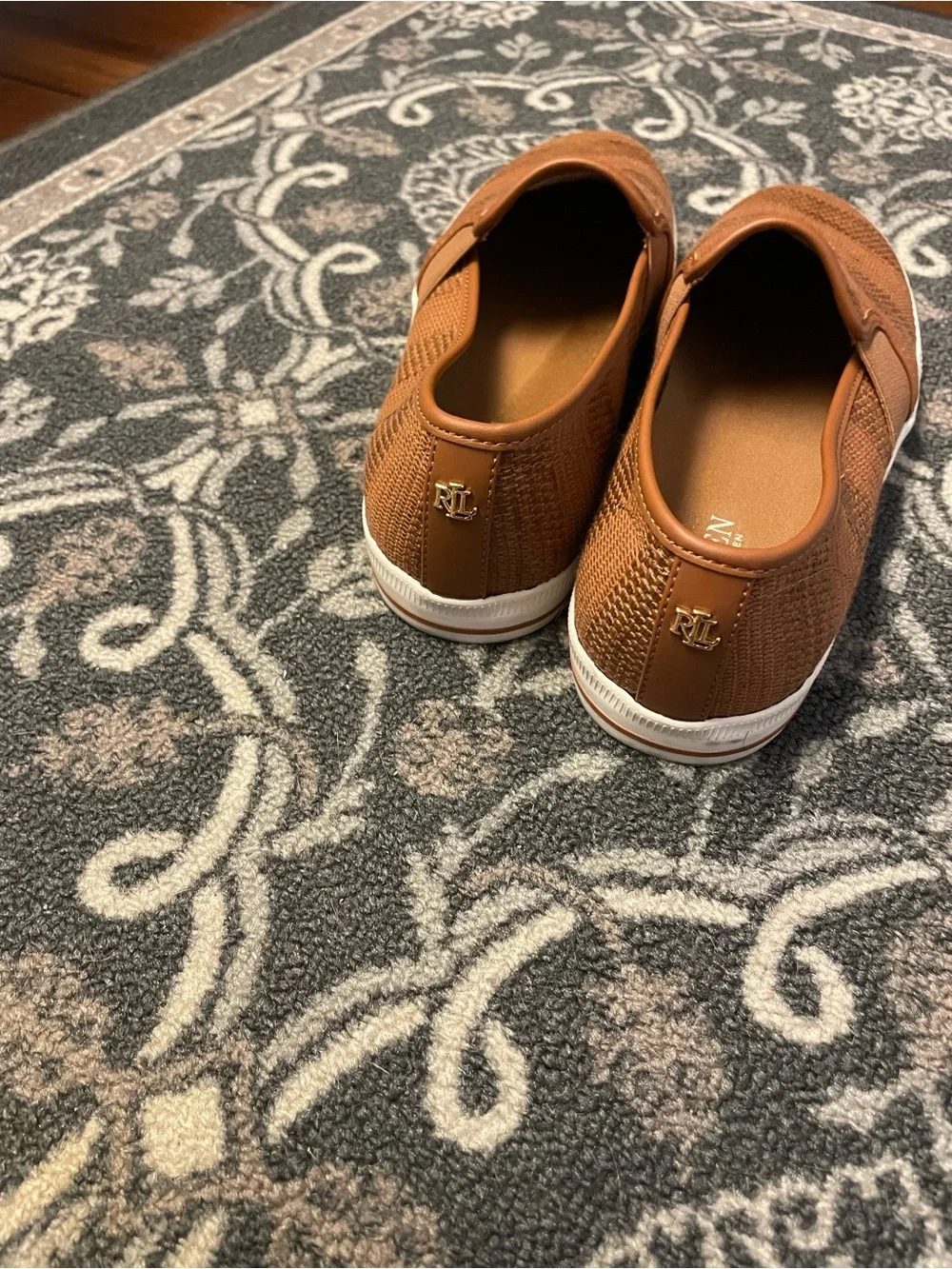 Lauren Ralph Lauren Jinny slip on, size 9
